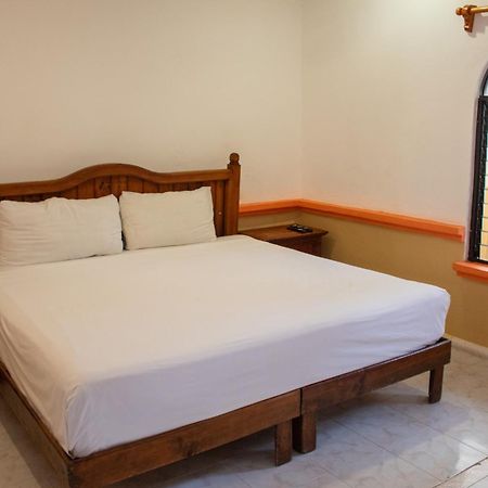 Hotel Vista Caribe 5Ta Av A 5 Pasos De La Playa Playa del Carmen Exteriör bild