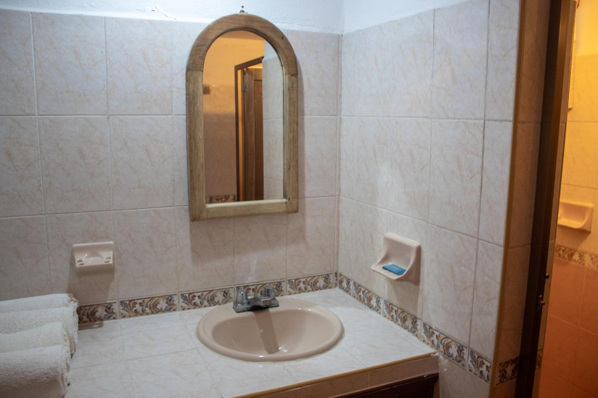 Hotel Vista Caribe 5Ta Av A 5 Pasos De La Playa Playa del Carmen Exteriör bild