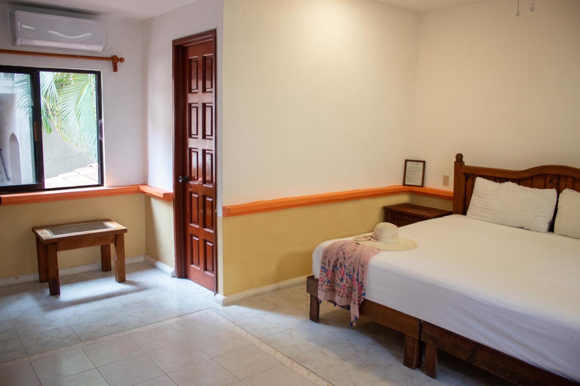 Hotel Vista Caribe 5Ta Av A 5 Pasos De La Playa Playa del Carmen Exteriör bild