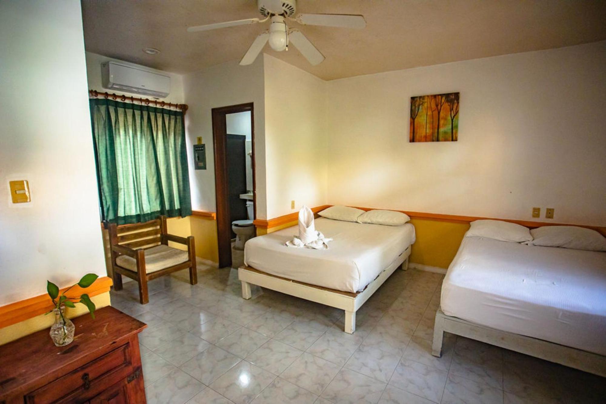Hotel Vista Caribe 5Ta Av A 5 Pasos De La Playa Playa del Carmen Exteriör bild