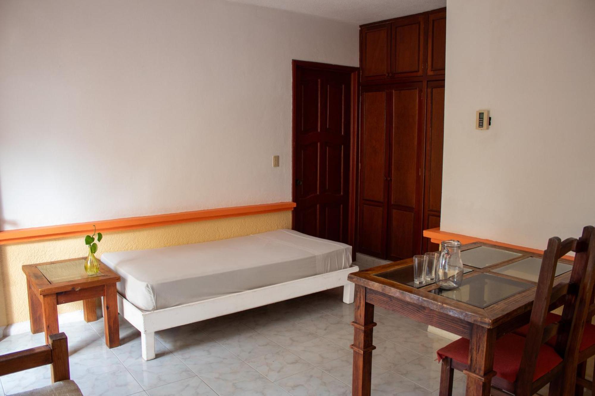 Hotel Vista Caribe 5Ta Av A 5 Pasos De La Playa Playa del Carmen Exteriör bild