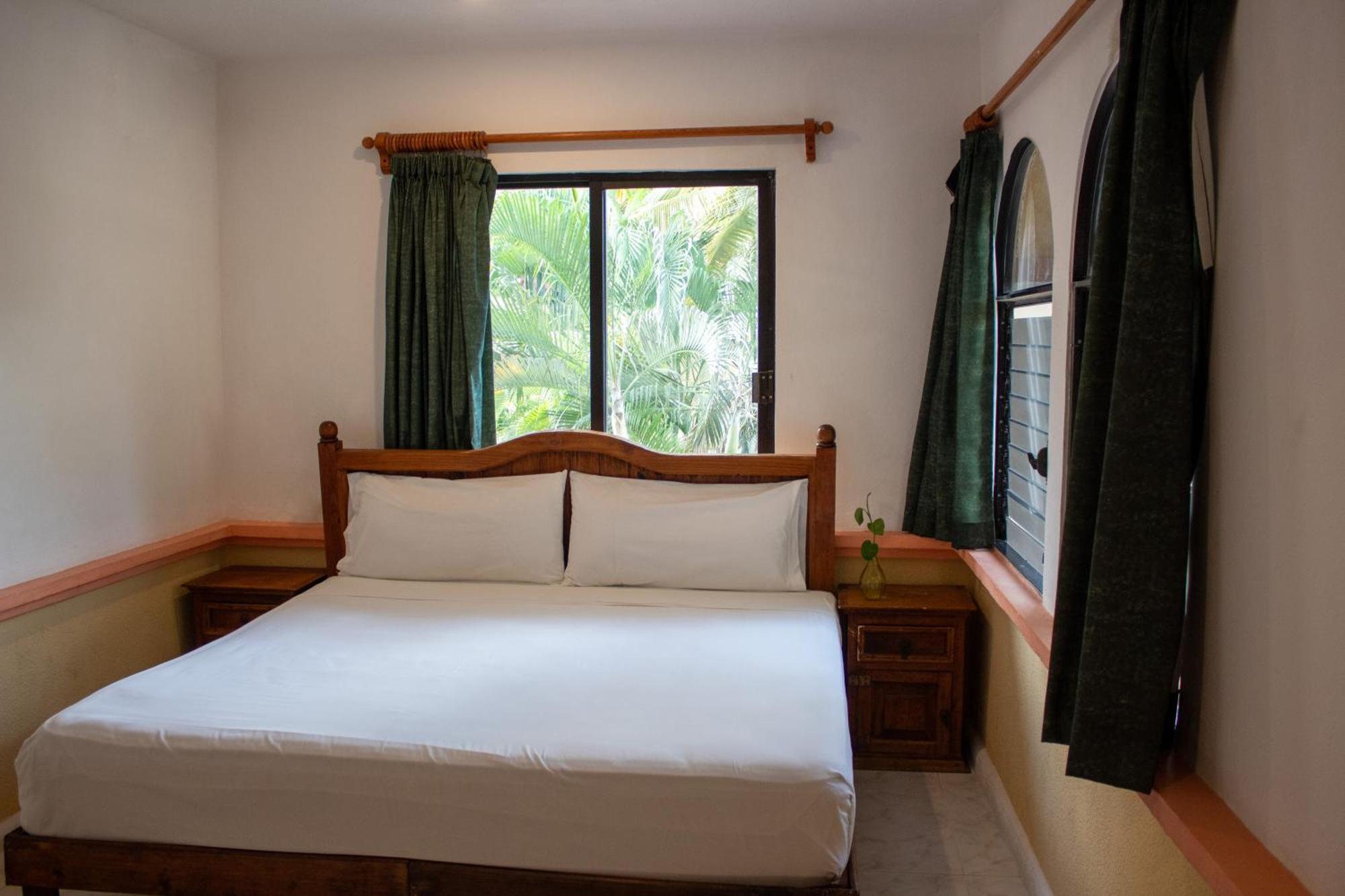 Hotel Vista Caribe 5Ta Av A 5 Pasos De La Playa Playa del Carmen Exteriör bild