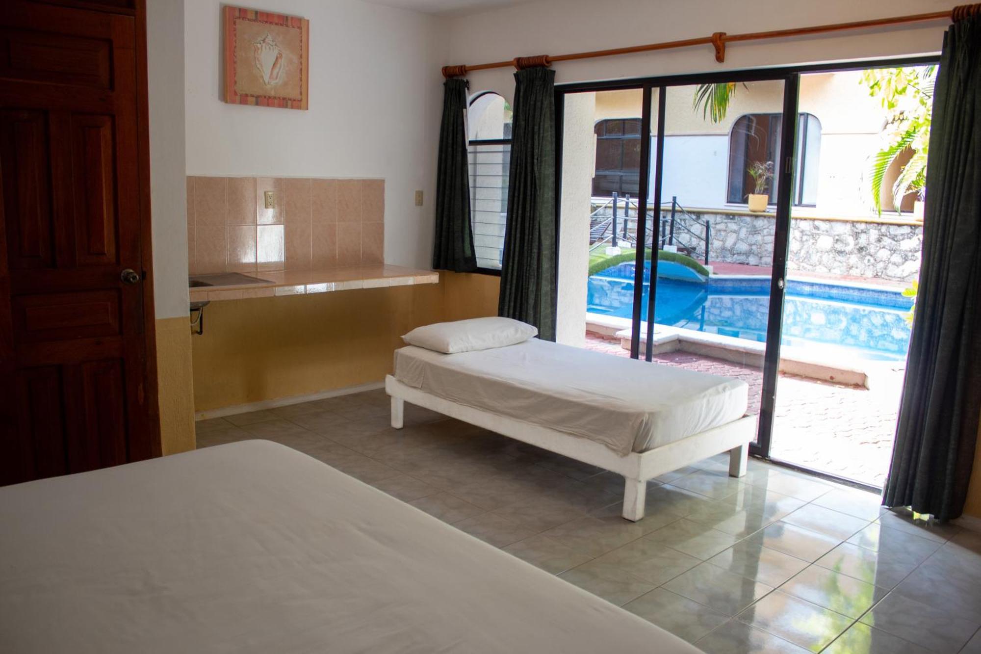 Hotel Vista Caribe 5Ta Av A 5 Pasos De La Playa Playa del Carmen Exteriör bild