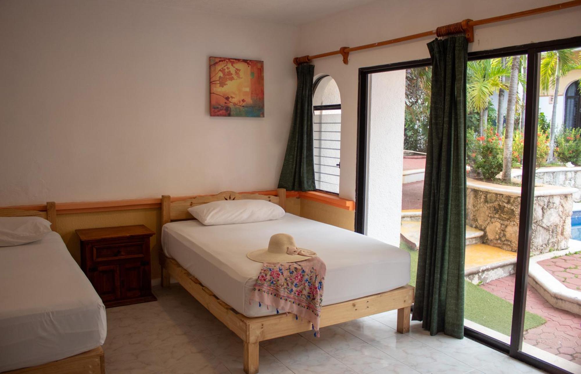 Hotel Vista Caribe 5Ta Av A 5 Pasos De La Playa Playa del Carmen Exteriör bild
