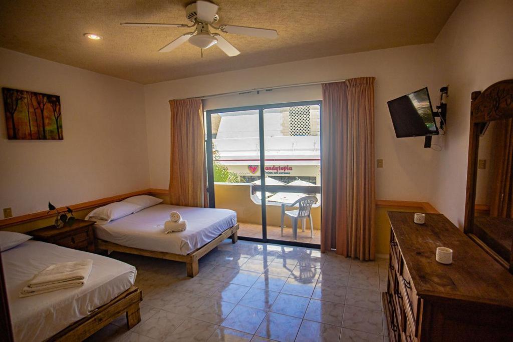 Hotel Vista Caribe 5Ta Av A 5 Pasos De La Playa Playa del Carmen Exteriör bild